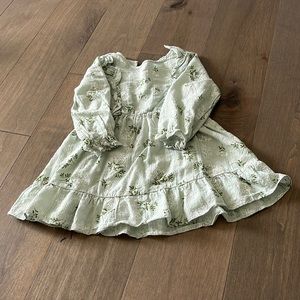 Long sleeve green floral dress